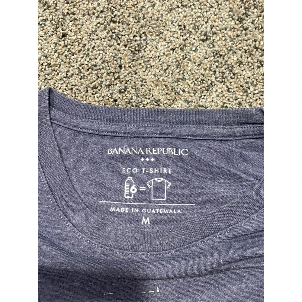 Banana Republic Graphic T-Shirt Mens M Blue Excellent Polaroid Eco Tee